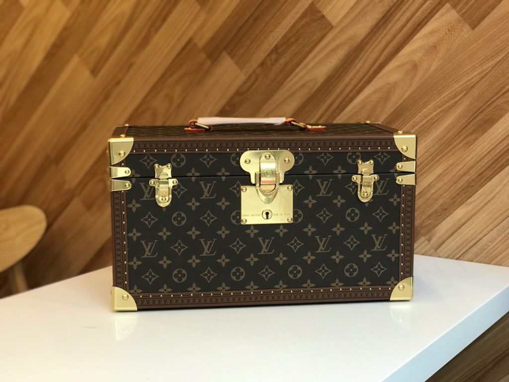 日常で使いやすいLOUIS VUITTONのその他を写真で確認