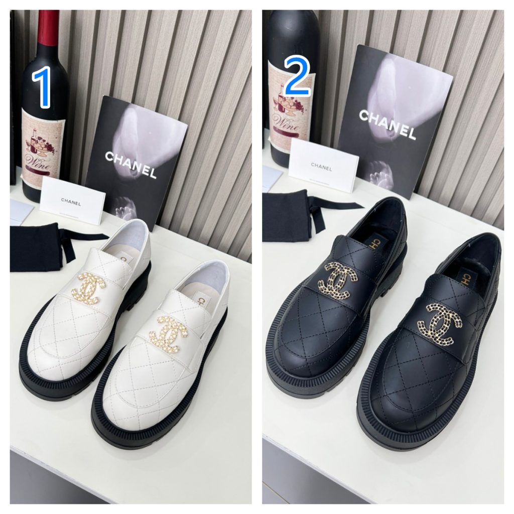 上品 CHANEL シャネル ローファー CCロゴ レディース クラシカル 靴 ソールローフ…｜雨の日に使いやすいシューズを写真で確認