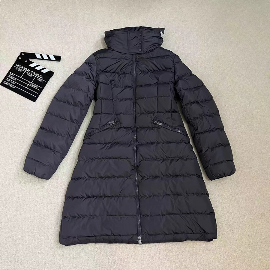 秋冬 MONCLER モンクレール フラメッテ ファッションアイテム|季節の変わり目に予算内で見たいポイント