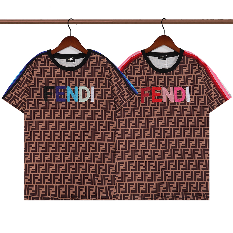 FENDI フェンディ Ｔ-Shirt クルーネックシャツ 刺繍 シャツ 半袖シャツ メンズ…｜カフェに使いやすいファッションアイテムを写…
