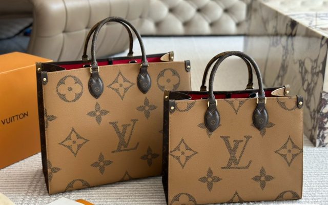 LOUIS VUITTONのショルダーバッグは価格・収納・合わせ方でどう見るか