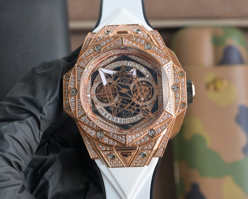 Rolexの腕時計を予算内で探す前に見る写真のポイント