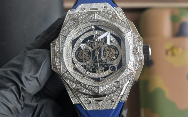 Rolexの腕時計は価格・収納・合わせ方でどう見るか