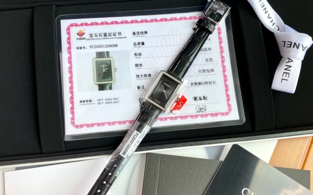 写真系その他を服に合わせるなら見るべき3点