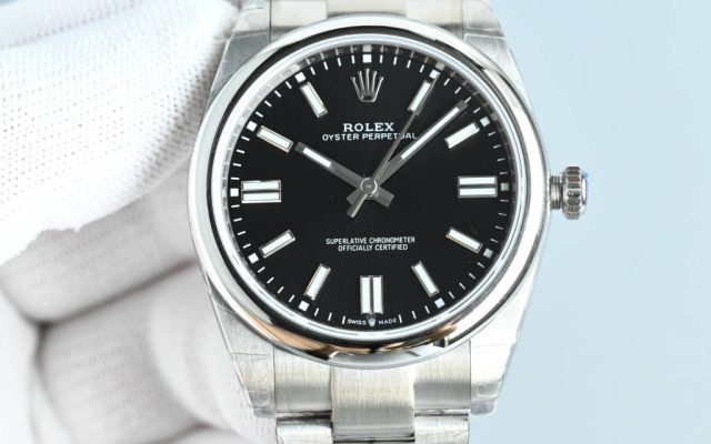 Rolexの腕時計を毎日に使うなら確認したいこと