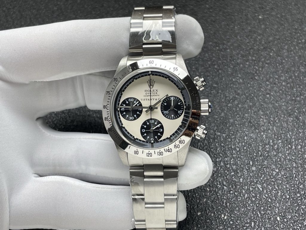 ROLEX ロレックス 30枚セット フォト素材集 商用可 腕時計|長く使うなら予算内で見たいポイント
