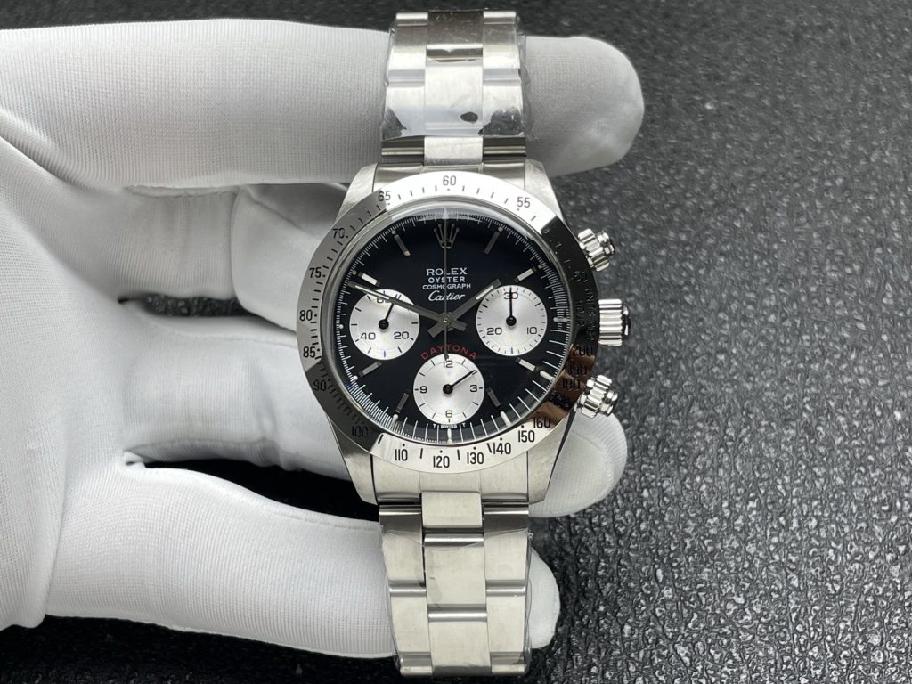 Rolex ロレックス 2024最新 32型 高性能モデル 大画面&多機能 9点画像付き 即…｜ギフトに使いやすい腕時計を写真で確認