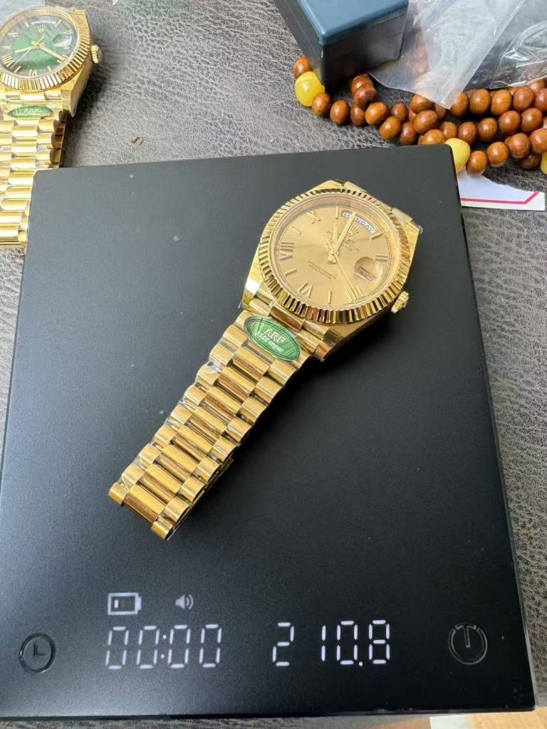 Rolexの腕時計は価格・収納・合わせ方でどう見るか