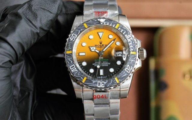 Rolexの腕時計を予算内で探す前に見る写真のポイント