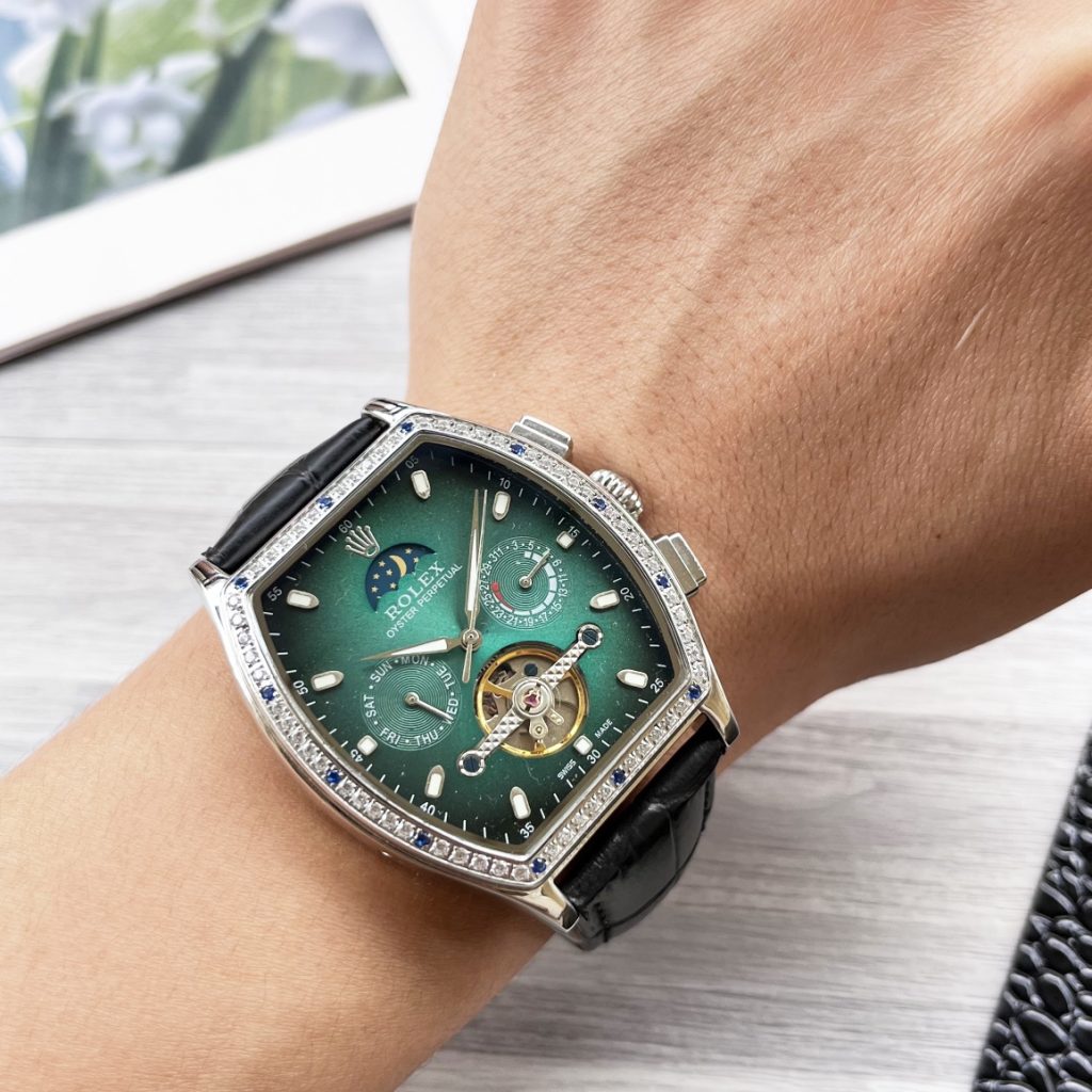 通勤目線で見るRolexの腕時計の印象