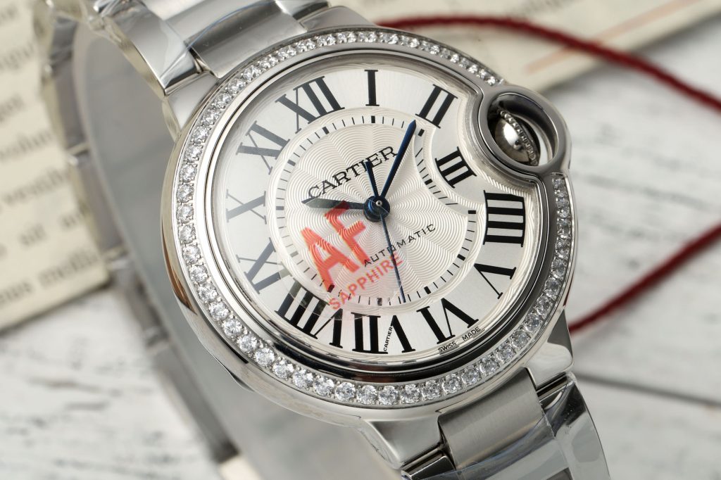 CARTIER カルティエ 時計 レディース ラグジュアリー 高級腕時計 ライフスタイル小物｜ギフト選びで選ぶ前の確認ポイント