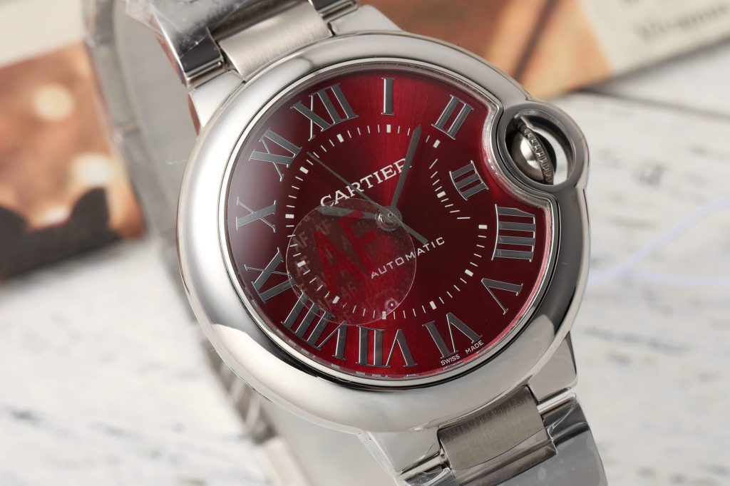 CARTIER カルティエ 高級腕時計 ラグジュアリー 美品 ライフスタイル小物｜休日に毎日に合わせるポイント