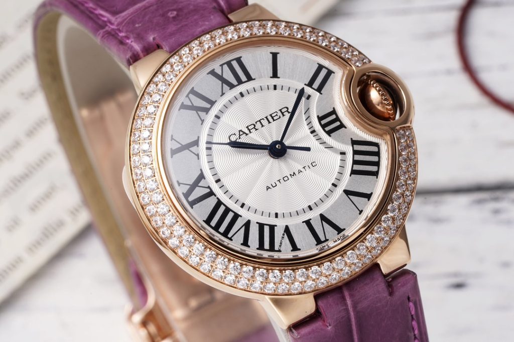 Cartier カルティエ✨【Cartier サントス 100】✨ カーティエ 時計 メンズ 自動巻き 人気モデル 💎 ラグジュアリー 高級腕時計 🕰️ 💼 贈り物に最適 - 画像 2