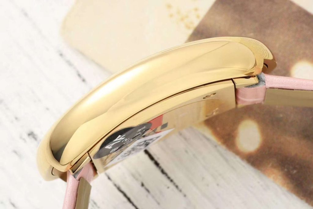 Cartier カルティエ✨【Cartier 】カルティエ 腕時計 レディース 人気モデル💎 プレゼントに最適🎁 美しい仕上げ✨ ギフト対応🛍️ - 画像 6