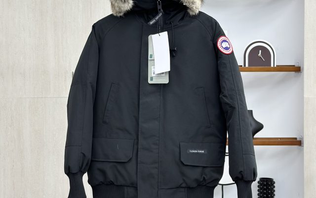 レディースの節約買いに向く服装か写真でチェック