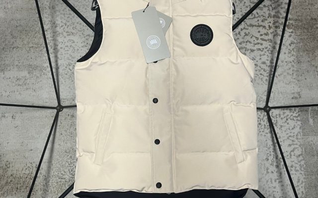 休日目線で見るブランドアイテムのジャケットの印象