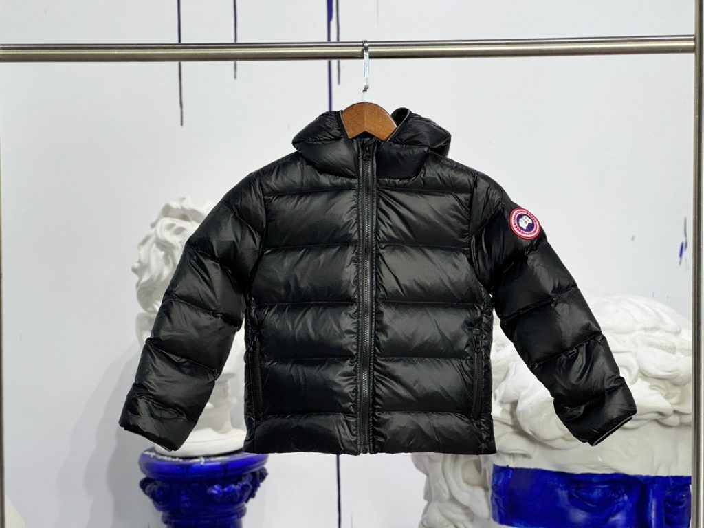 CANADA GOOSE（カナダグース） カナダグース ダウンジャケット レディース ロング…｜旅行に使いやすいファッションアイテムを写真…