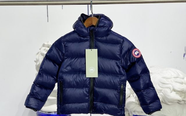 休日用に検討したい服装：写真と商品リンク付き