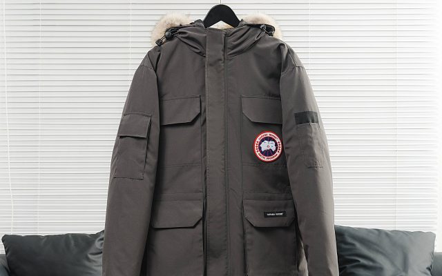 レディースの節約買いに向く服装か写真でチェック