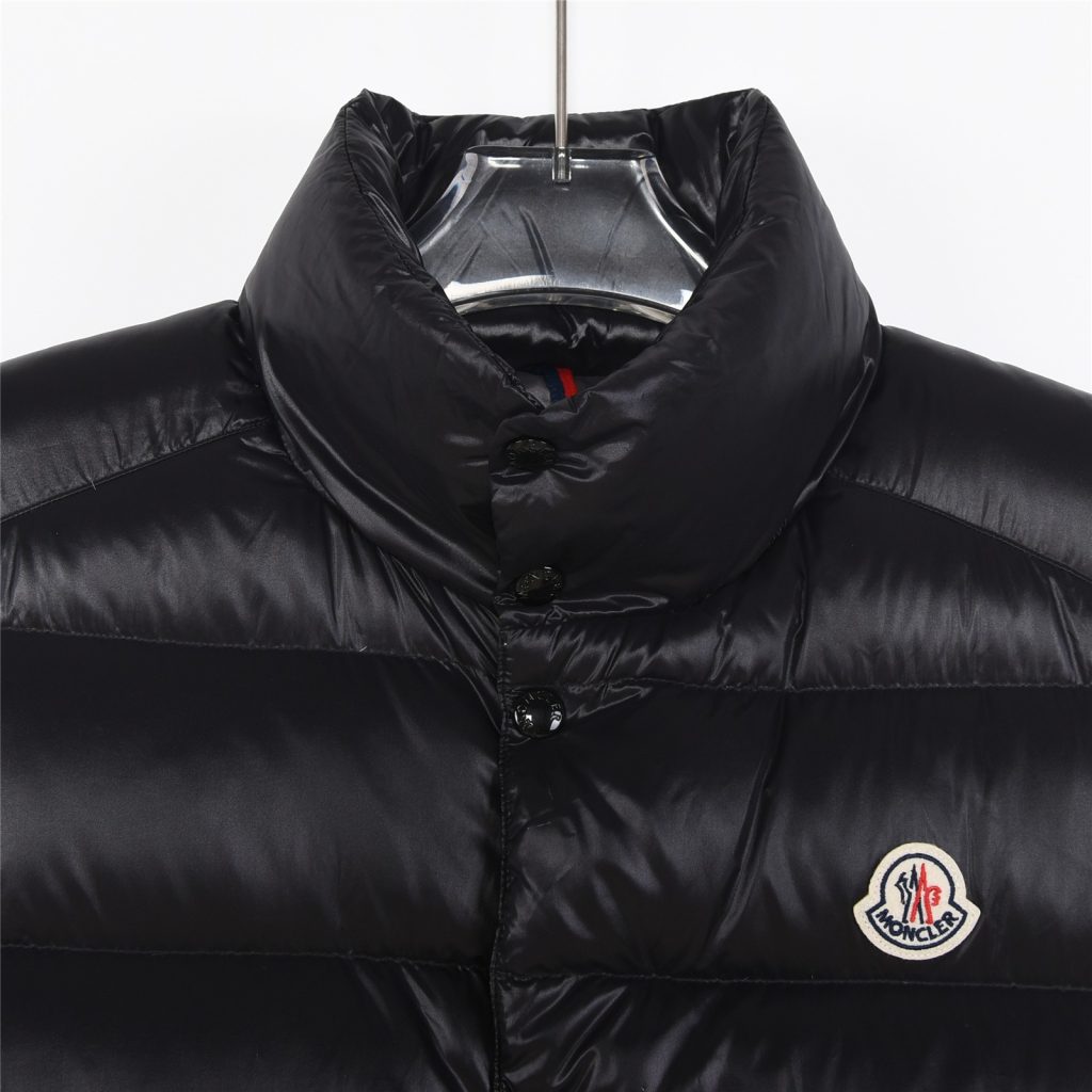 Moncler モンクレールCANADA GOOSE(カナダグース)Moncler モンクレール【MONCLER】モンクレール ダウンジャケット 秋冬 新作✨ レディース 大人気 保温性◎🎯 高品質 9点画像🛍️ ギフト対応💝 - 画像 3