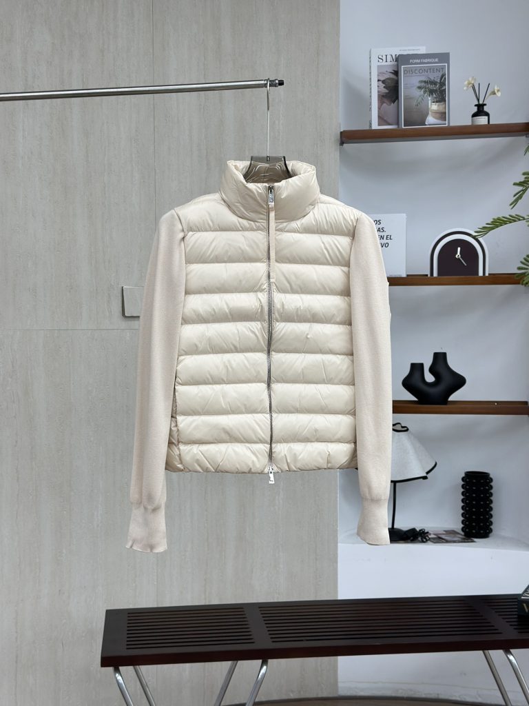 MONCLERのジャケットは価格・収納・合わせ方でどう見るか