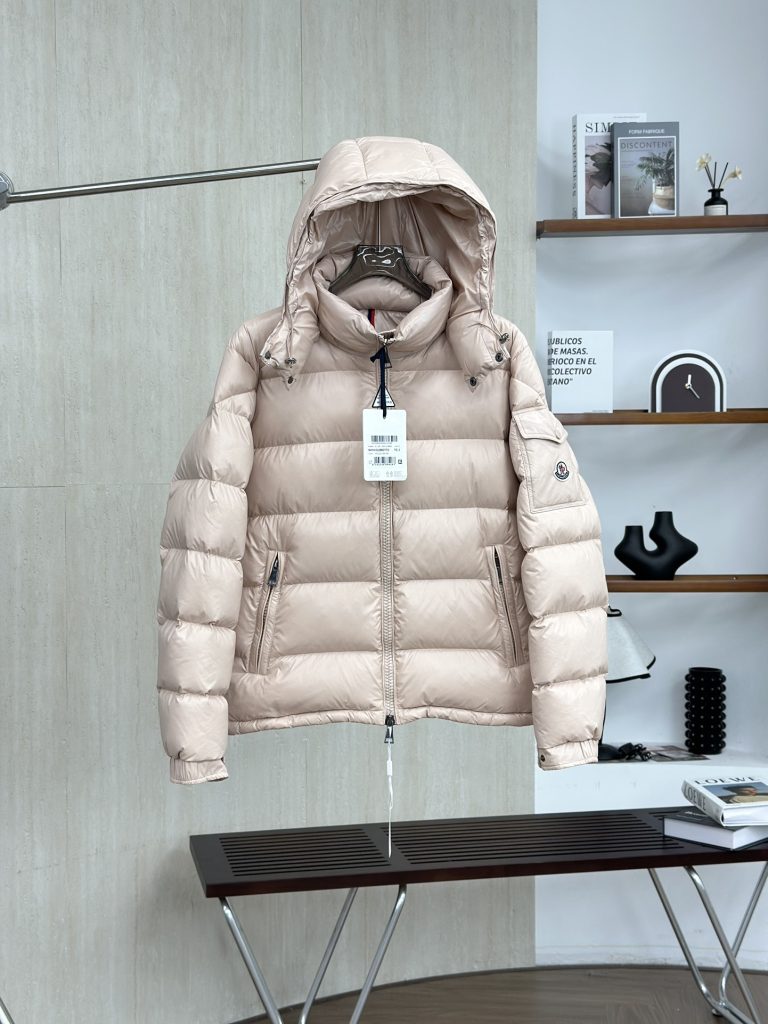 Moncler モンクレール【MONCLER】モンクレール ダウンジャケット 人気モデル✨ 秋冬必須🎯 高品質 保温性◎ 6点画像🖼️ 限定✨ - 画像 5