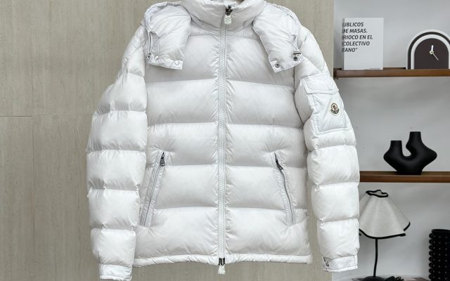 休日用に検討したい服装：写真と商品リンク付き