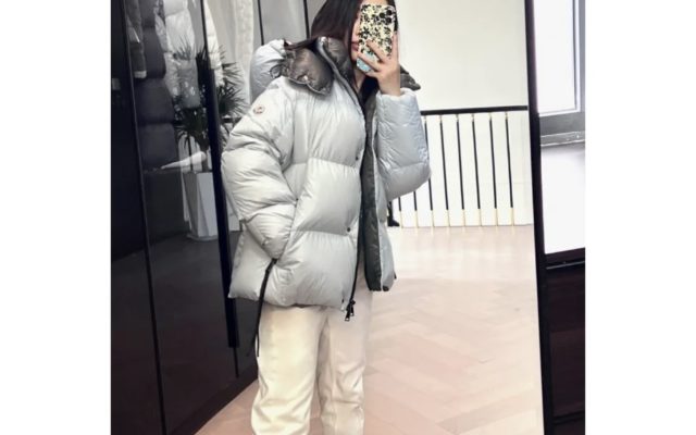 MONCLERのジャケットを予算内で探す前に見る写真のポイント