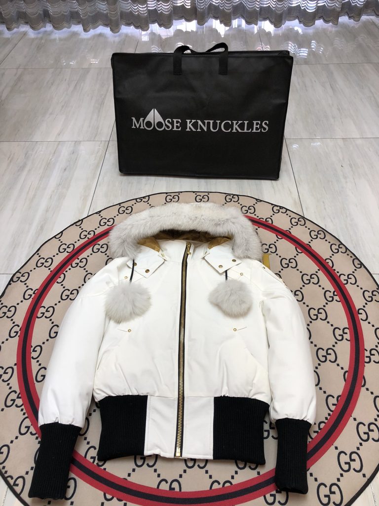 Moncler モンクレール MONCLER モンクレール ダウンジャケット アイテム 抜群…｜仕事帰りに使いやすいファッションアイテムを…