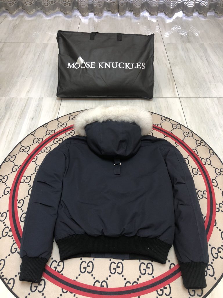 Moncler モンクレール🛍️✨【正規品】モンクレール ダウンジャケット レディース 人気モデル 秋冬 保温 軽量🕊️🧥 - 画像 3