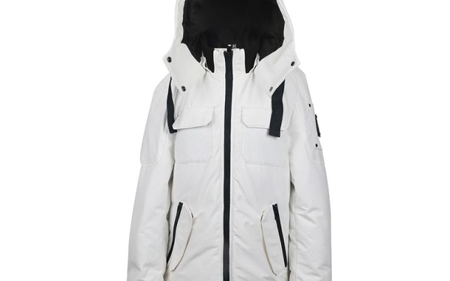 MONCLERの服装を毎日に使うなら確認したいこと
