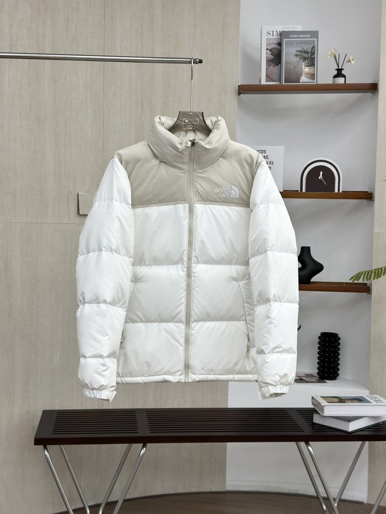 ブランドアイテムのジャケットは価格・収納・合わせ方でどう見るか