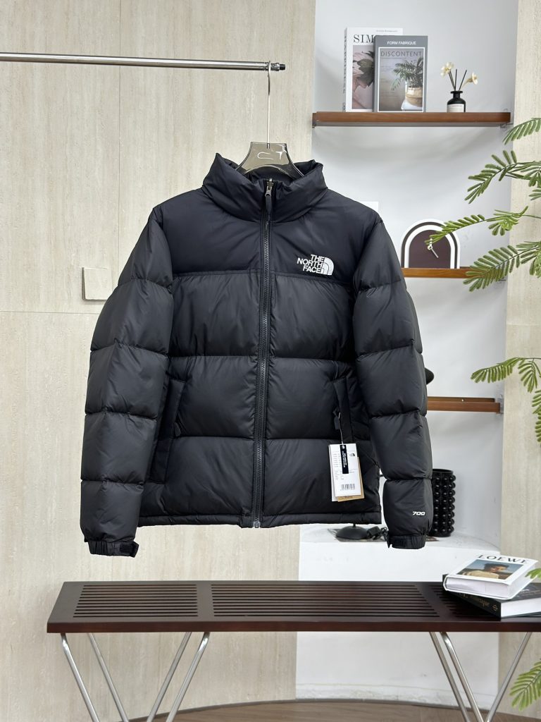 服装選びで迷ったら：ジャケットの価格と使い道
