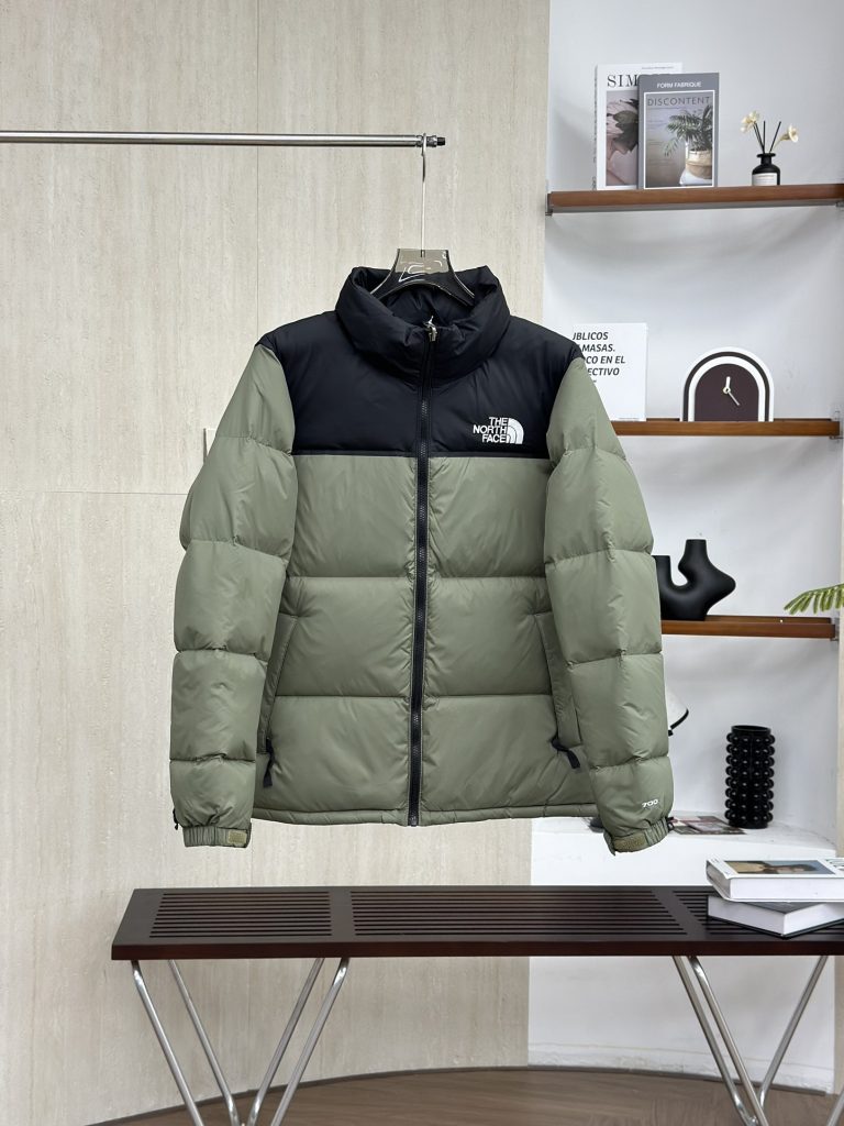 休日用に検討したい服装：写真と商品リンク付き