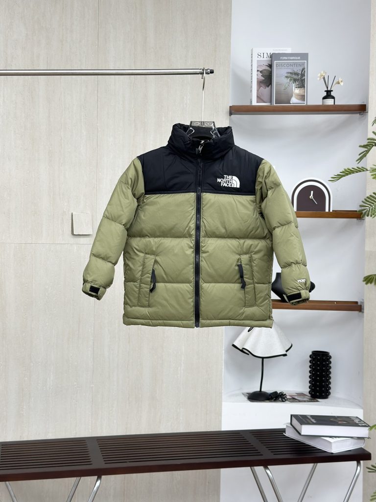 写真系ジャケットを服に合わせるなら見るべき3点