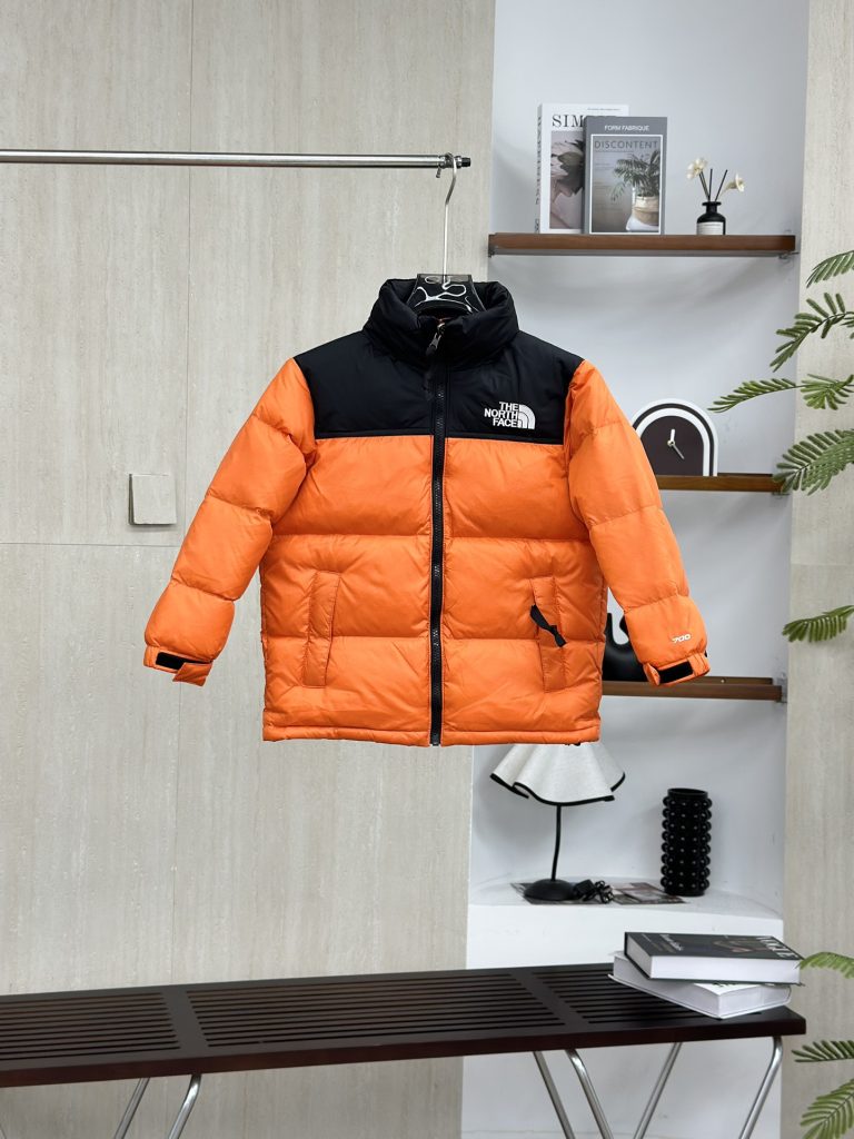 ブランドアイテムの服装を毎日に使うなら確認したいこと