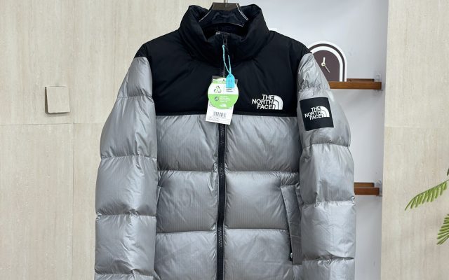 ブランドアイテムのジャケットを予算内で探す前に見る写真のポイント