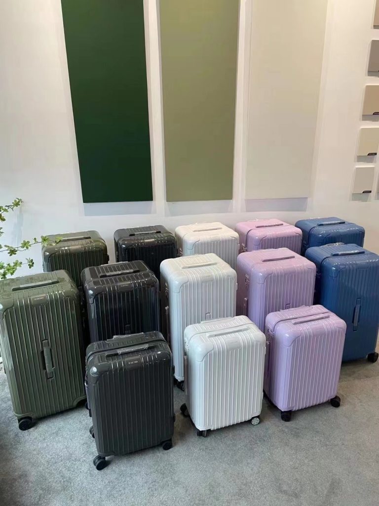 部屋づくり目線で見るブランドアイテムのライフスタイル小物の印象