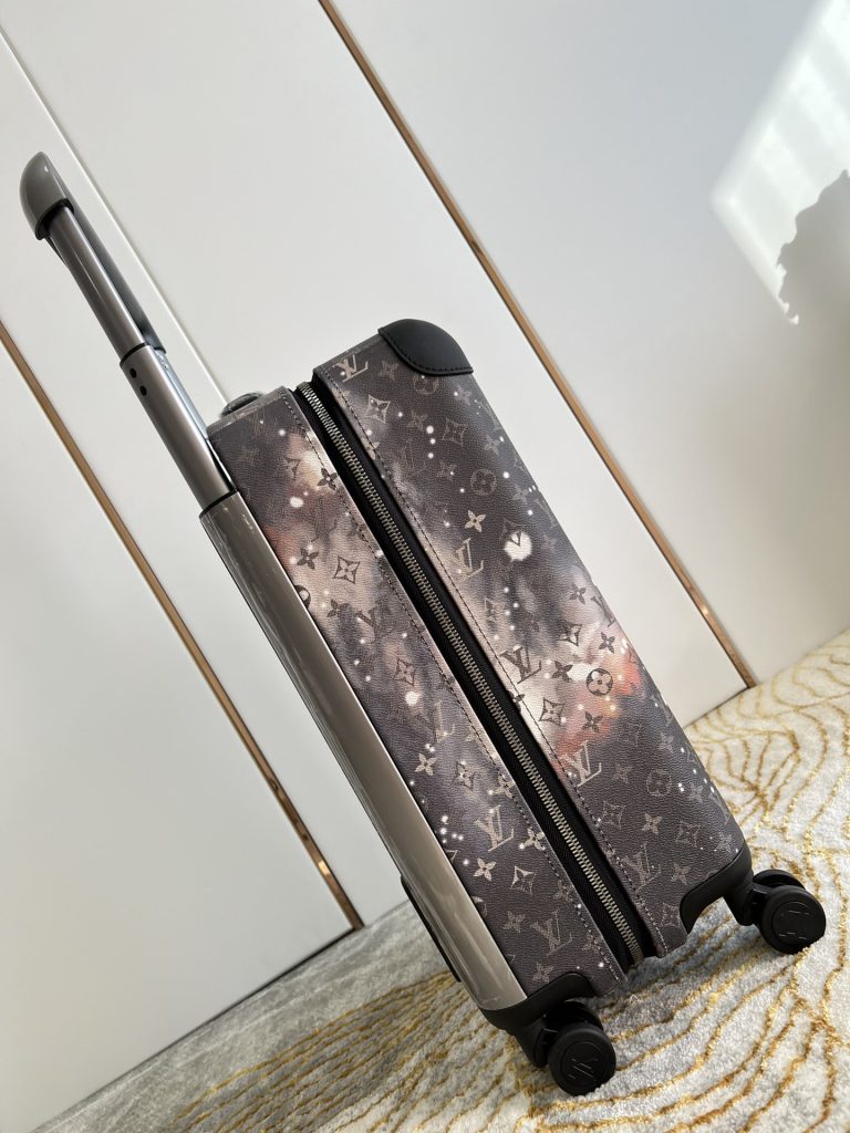 【ルイヴィトン】ホライズン スーツケース モノグラム 星柄デザイン レザー保護 上質で実用的な旅行トランク - 画像 3