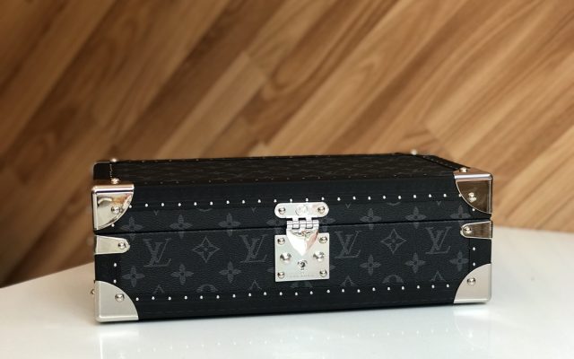 LOUIS VUITTONの腕時計は価格・収納・合わせ方でどう見るか