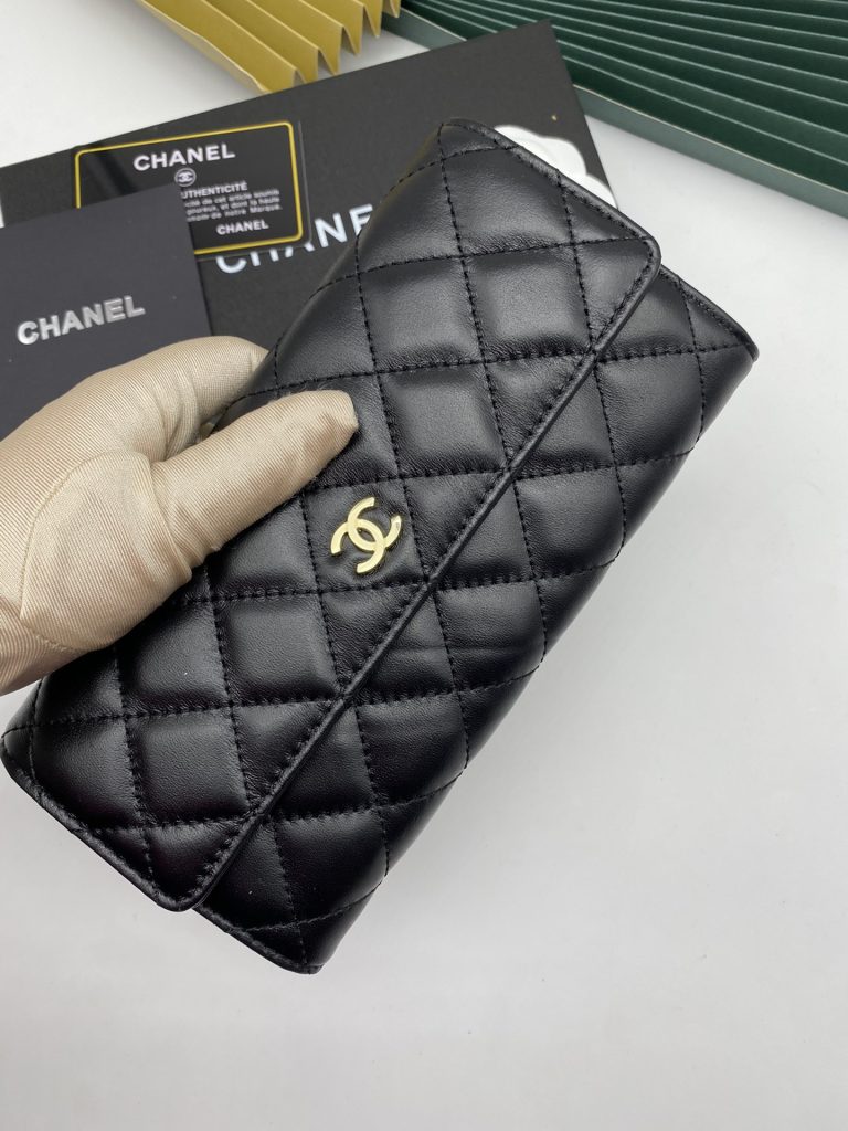 【シャネル】キャビアスキン 長財布 ココマーク金具 上品なブラック レディースウォレット - 画像 4