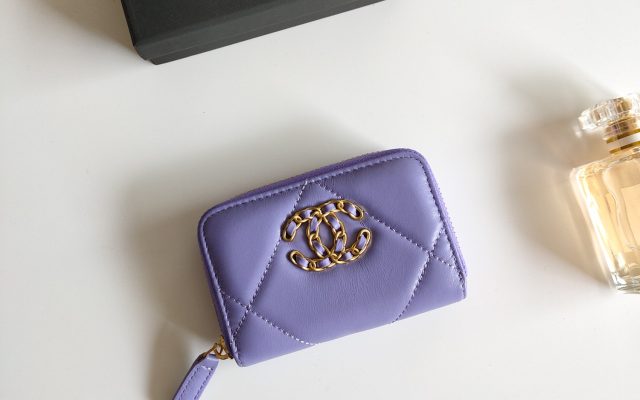 CHANELの財布を予算内で探す前に見るレザーのポイント