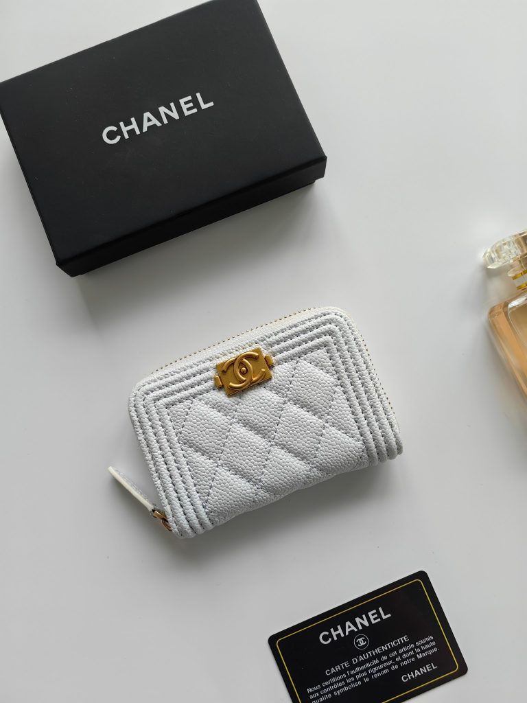CHANELの財布は価格・収納・合わせ方でどう見るか