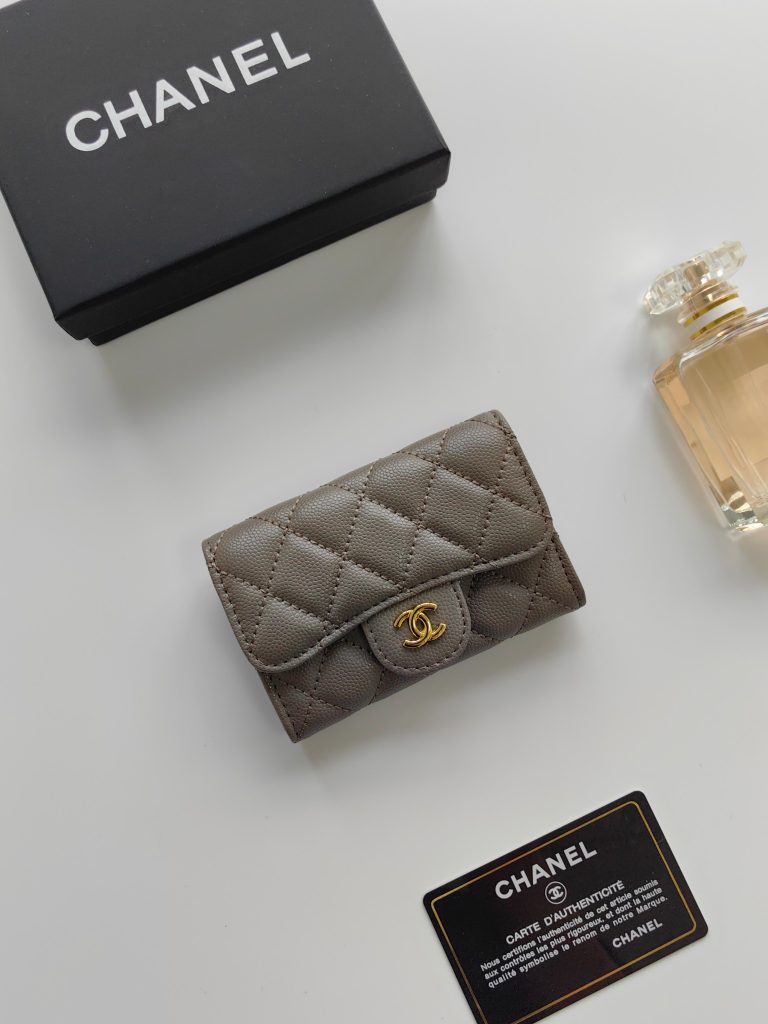 CHANELの財布・小物を毎日に使うなら確認したいこと