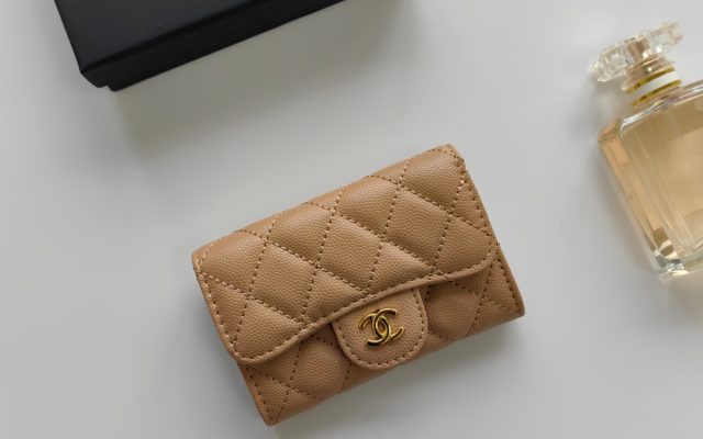レディースの節約買いに向く財布か写真でチェック
