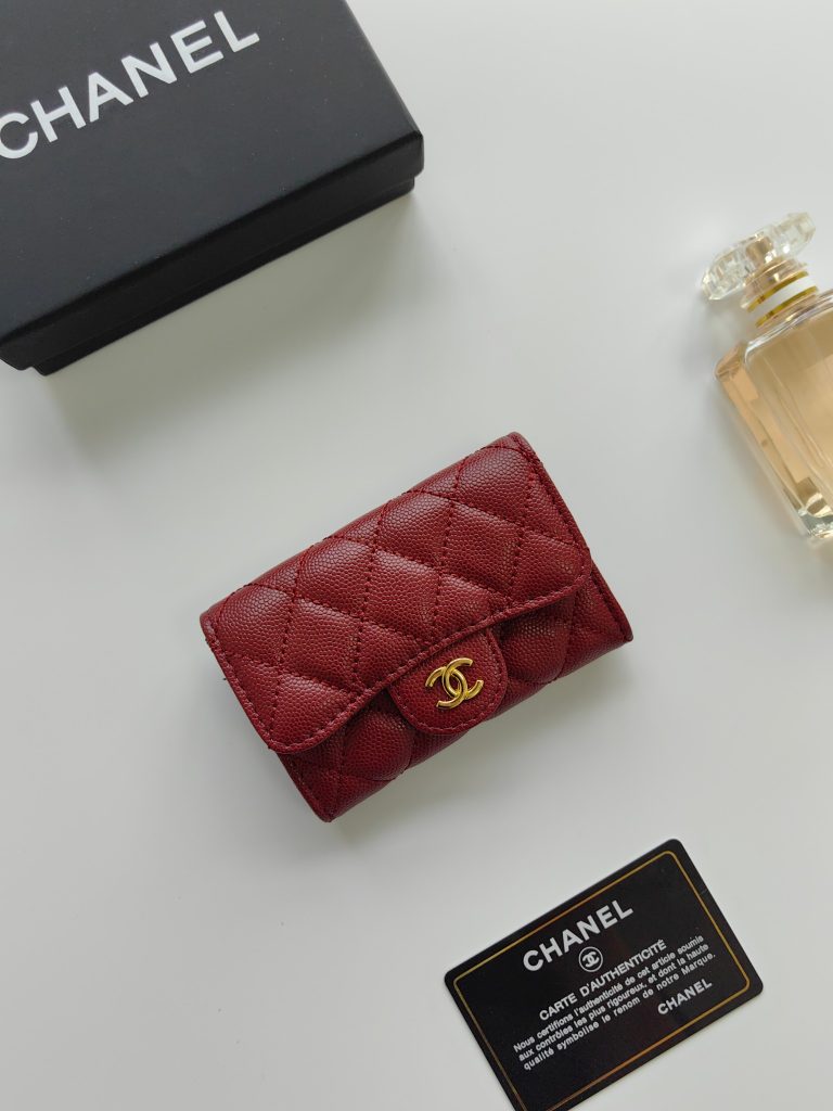 CHANELの財布は価格・収納・合わせ方でどう見るか