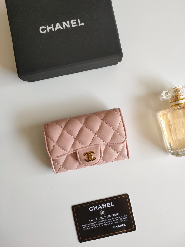 物価高でも選びやすい財布：CHANELを自然に取り入れる