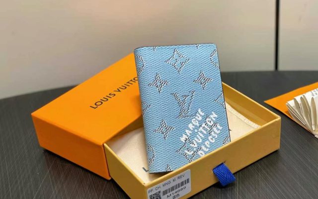 通勤用に検討したい財布・小物：写真と商品リンク付き