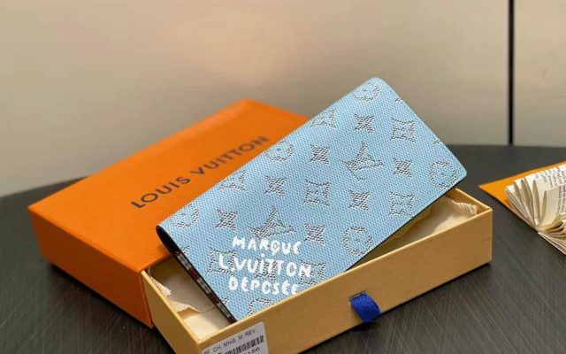 物価高でも選びやすい財布：LOUIS VUITTONを自然に取り入れる