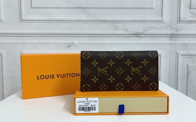 LOUIS VUITTONの財布・小物を毎日に使うなら確認したいこと